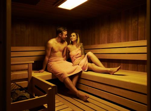 Hotel Waldfrieden "Das kleine Hotel" in 施皮格勞