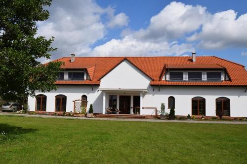 Lipowy Dwór