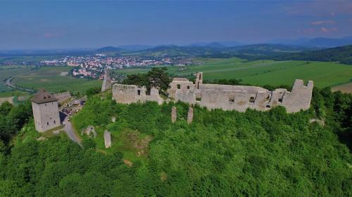 Zámeček Pod Hradem - image 5
