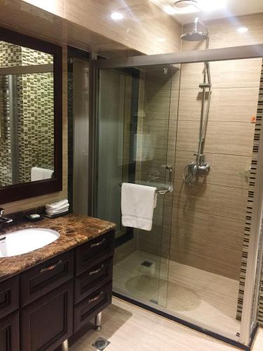Chengde Ziyu International Holiday Hotel