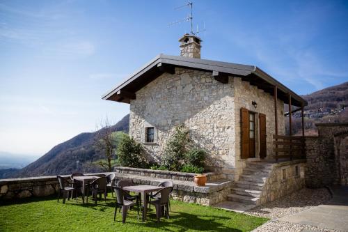 CA' BAETTI L'ANTICO BORGO - Accommodation - Roncola