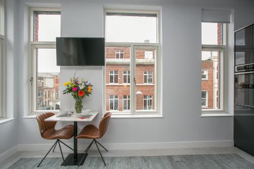 Grafton Street Studios by City Break Apartments - image 8