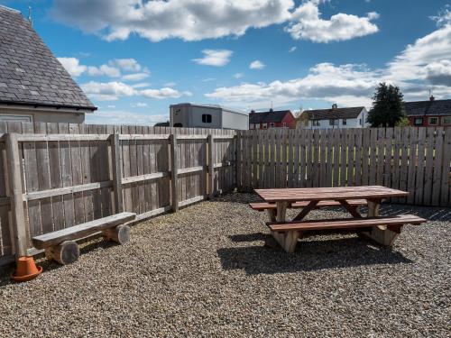 Létesítmények, The Birches in Dingwall