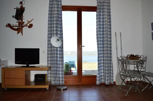 Marvelous Sea View Eco Apt - image 14