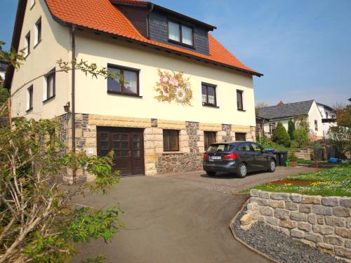 Lovely holiday home in the Thuringian Forest with roof terrace and great view - Apartment - Bad Liebenstein