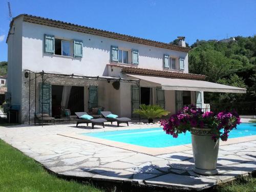 Peaceful Villa in Saint Paul de Vence with Pool - Location, gîte - Saint-Paul-de-Vence