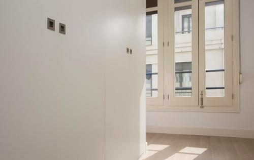 Apartment image 10