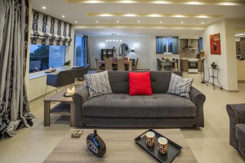  Panorama Villa in Malia