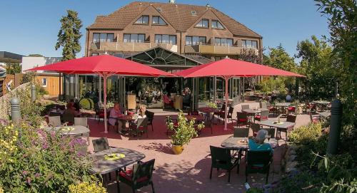 Ruser's Hotel - image 12