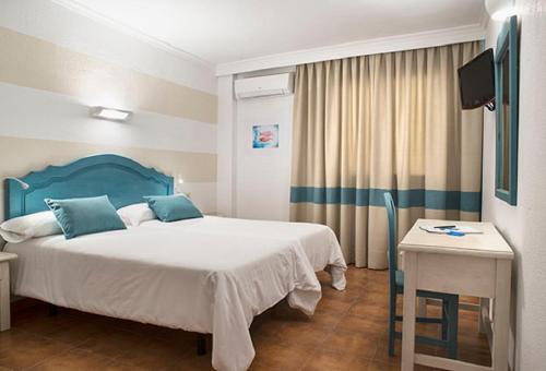Hotel Marlin Antilla Playa - image 11