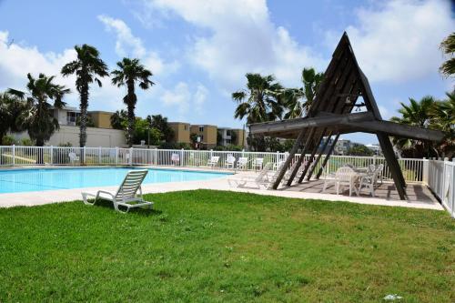 Beach View Condo - Two Bedroom Condo Port Aransas (TX)