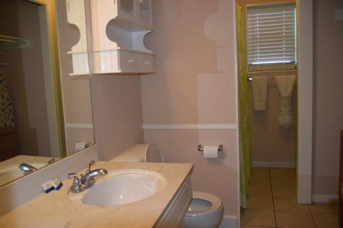 48 Sea Isle Village - One Bedroom Bungalow Port Aransas (TX)
