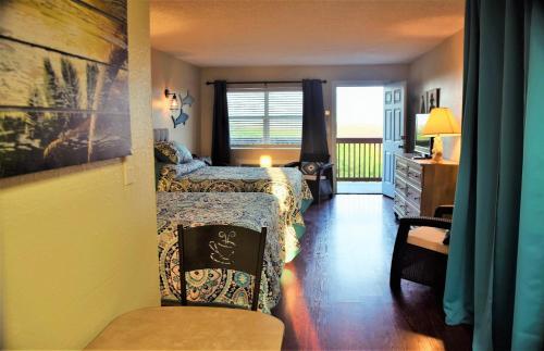 132 Sea Breeze Beachview - One Bedroom Condo Port Aransas (TX)