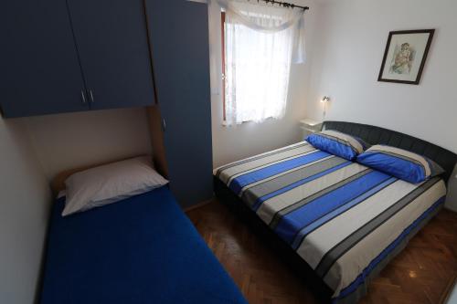  Apartment Licia with Terrace in Baška