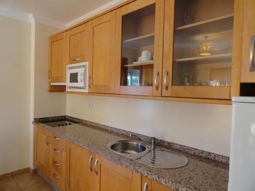 Kitchen, Alagoa Azul II in Castro Marim