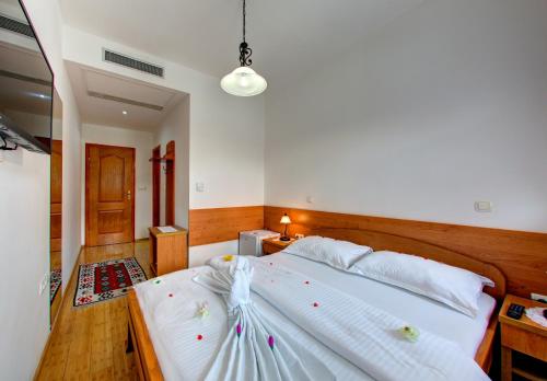 Hotel Almira