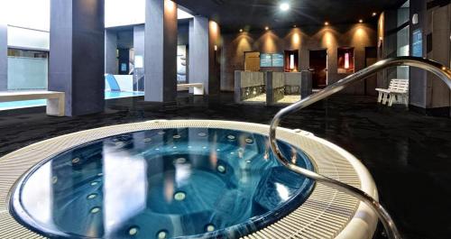 Benalbeach Apartment With Water Park in Benalmadena