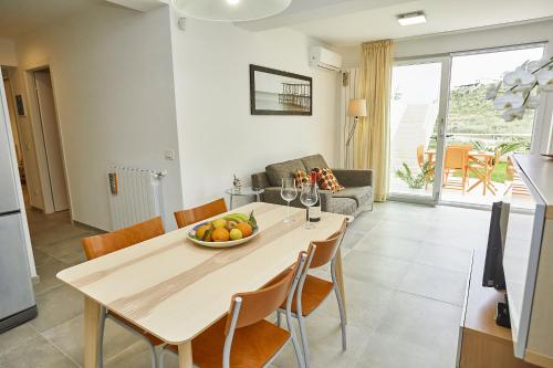 Skrokkia Apartment - image 7