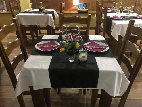 HOSTAL-RESTAURANTE SAINT JAMES WAY CACABELOS