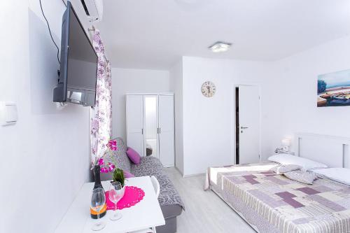  Premium apartment Biokovo Nature Park, Pension in Brela bei Grabovac