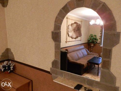 Apartment on Alexeyeva - image 4