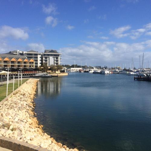 Breakwater Short Stay in Mandurah