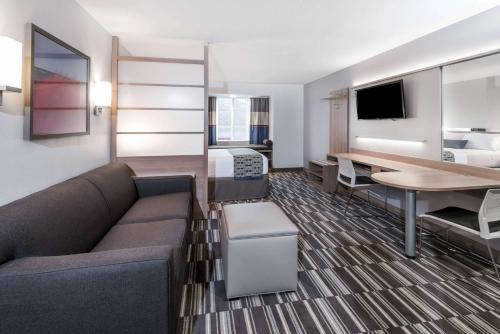 Microtel Inn & Suites by Wyndham - Penn Yan in Penn Yan, USA