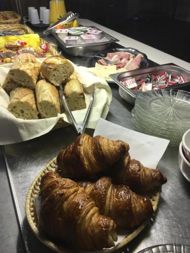 Hotel Restaurant La Garenne photo 22