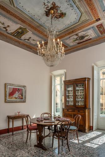 Bellezza Suites - image 12