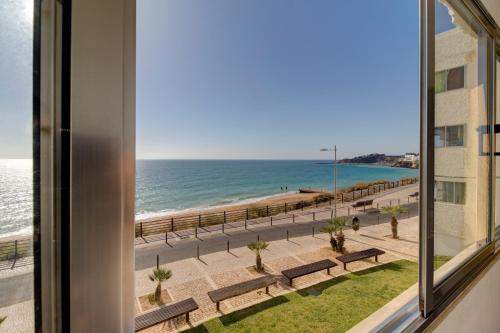  Sea View Apartment, Pension in Albufeira