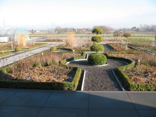 Jardín, B&B La Vie En Roses in Aalst