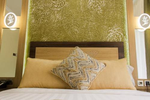 Elysian Resort