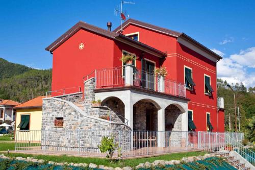 Il Vecchio Noce, Brugnato