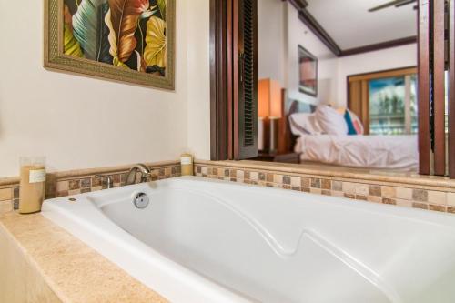 Waipouli Beach Resort C-205 - image 5