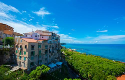 B&B Sunlight Tropea 1