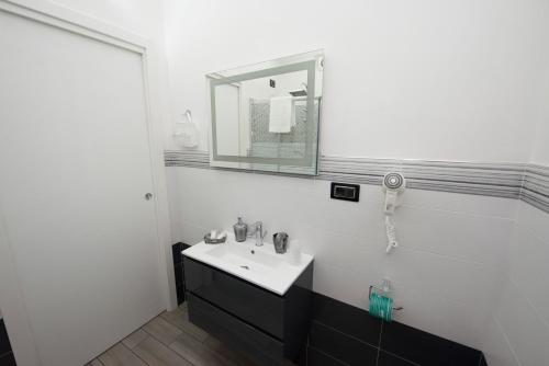 Double Room image 1