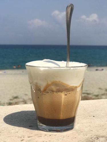  relax due passi dal mare in Spadafora