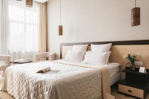 Ark Palace Hotel - image 3