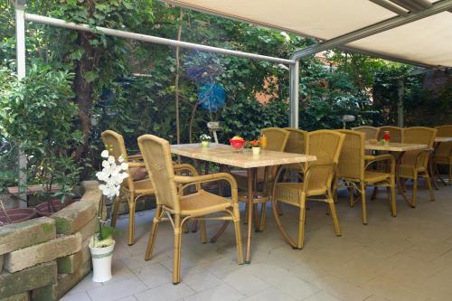 Hotel St Pierre - image 6