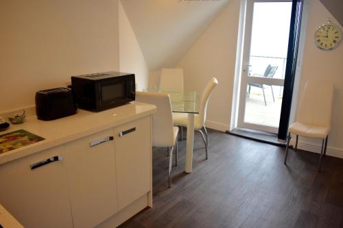 Apartments @52 - image 12