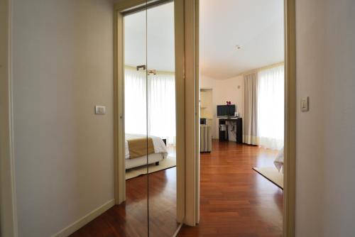 Eden Rock Resort - image 4