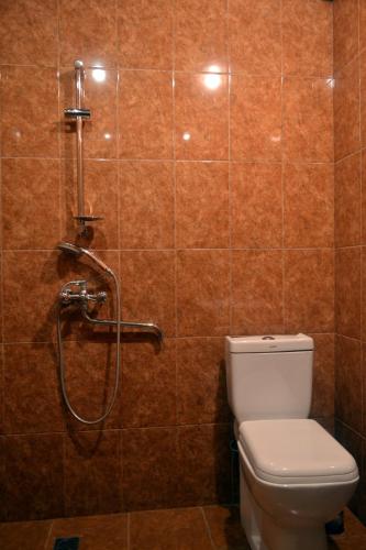 Hotel Nirvana - image 4