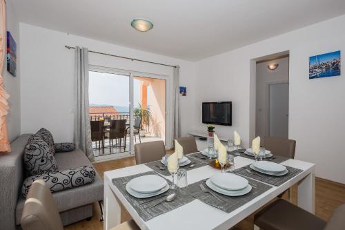 Villa Nora - main image