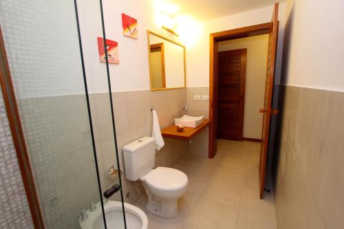 Toko Village Casa de Ferias Located in Buzios City Center, TOKO VILLAGE is a perfect starting point from which to explore Buzios. The property offers a high standard of service and amenities to suit the individual needs of all t