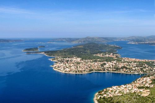Apartments by the sea Businci Ciovo - 12565 - image 3