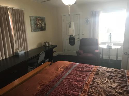 Longhouse Lodge Motel in Watkins Glen, USA