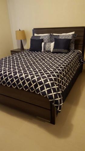 2 BEDROOM / 1 BATH ONLY 9 MILES TO NAVY BASE in 哈加納