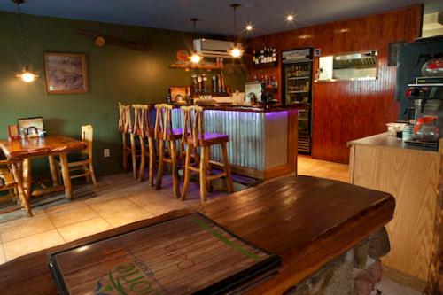Lone Fir Resort - 레스토랑