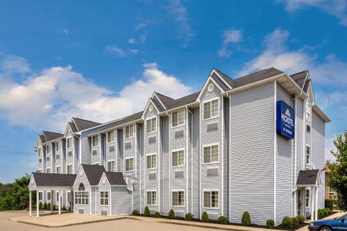 . Microtel Inn & Suites by Wyndham Dry Ridge