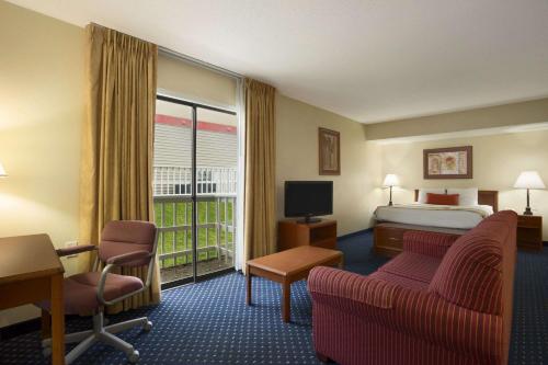 Affordable Suites of America Grand Rapids - Hotel